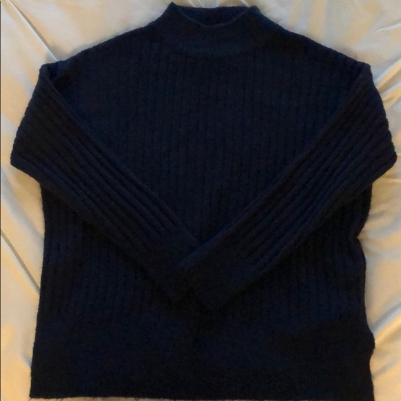 Sweater - Picture 3 of 6